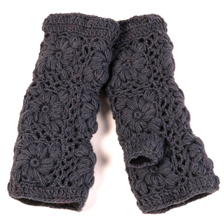 A pair of Flower Crochet Handwarmers, perfect for keeping your hands warm and comfortable. Ideal as a cozy accessory to your winter wardrobe. Find these handwarmers easily with optimized keywords to enhance your product search.