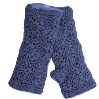 A pair of Flower Crochet Handwarmers, designed with your comfort in mind. Perfect for keeping your hands warm throughout the cold season. Ideal for daily wear or special occasions, these gloves are a must.